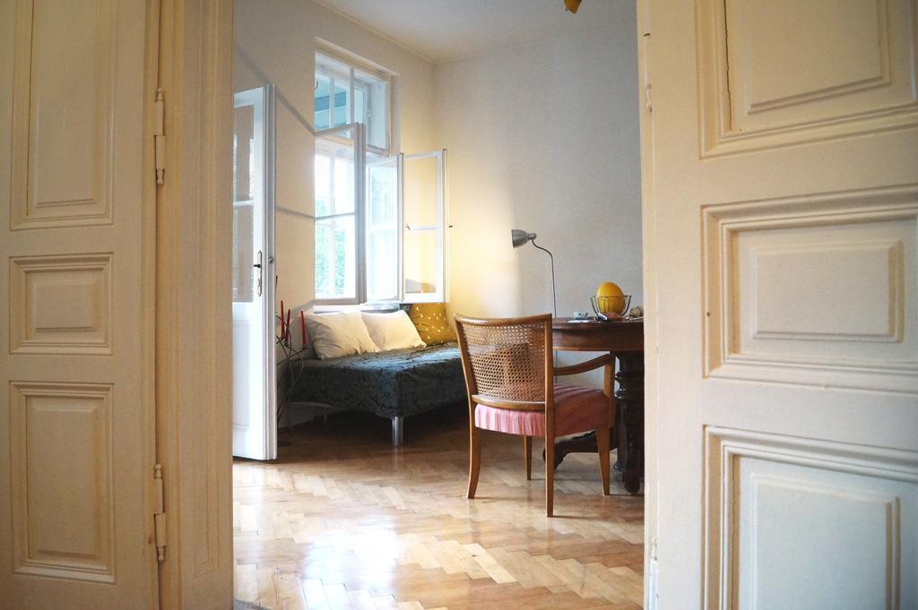 Das Schonbrunn Apartment! Vienna Esterno foto
